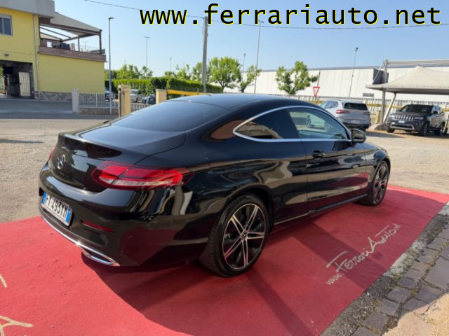 Mercedes-Benz C 220 d Auto Coup� Sport - foto 3 di 4