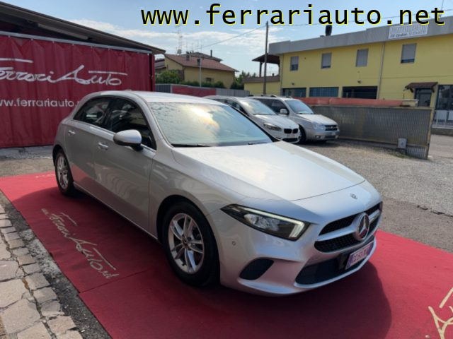 Mercedes-Benz A 160 Sport NEOPATENTATI - foto 2 di 4