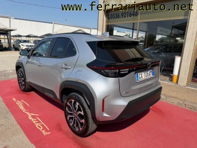 Toyota Yaris Cross 1.5 Hybrid 130 CV 5p. E-CVT Trend NEOPATENTATI - foto 4 di 4