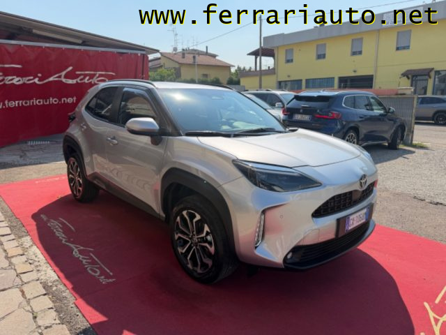 Toyota Yaris Cross 1.5 Hybrid 130 CV 5p. E-CVT Trend NEOPATENTATI - foto 2 di 4