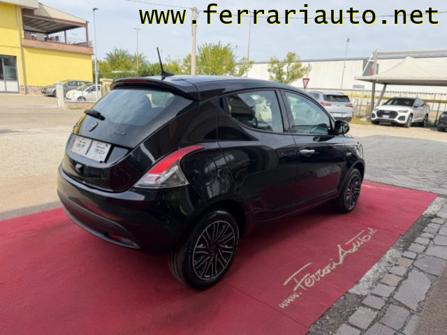 Lancia Ypsilon 1.0 FireFly 5 porte S&S Hybrid Gold NEOPATENTATI - foto 3 di 4