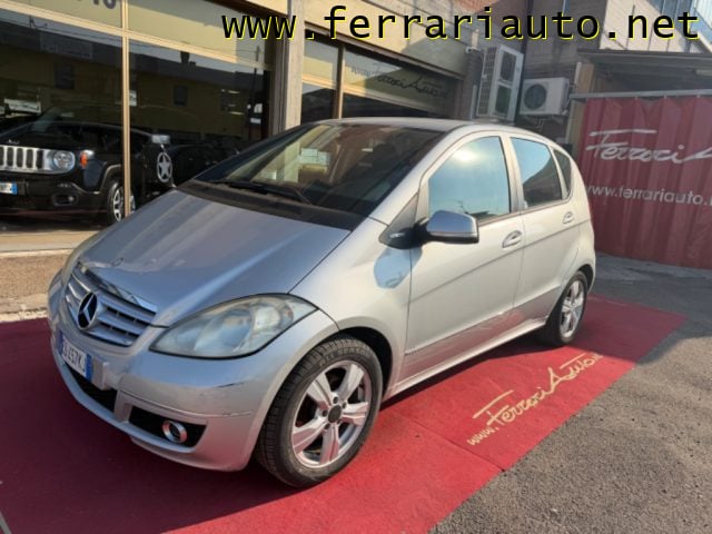 Mercedes-Benz A 160 BlueEFFICIENCY Avantgarde NEOPATENTATI, del 2011, 130.000 km, in vendita a Fiorano Modenese (MO)