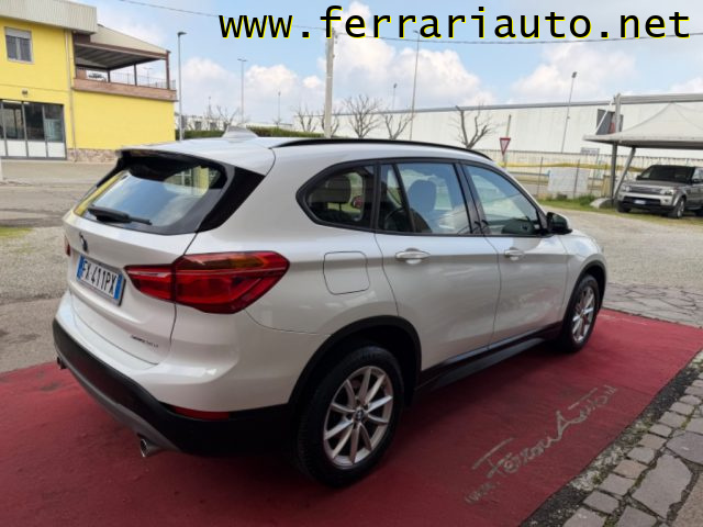 BMW X1 xDrive18d Business Advantage Automatica 4x4 - foto 3 di 4