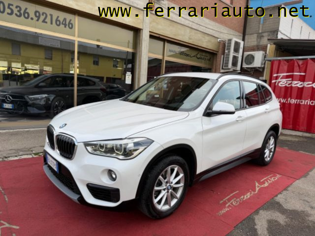 BMW X1 xDrive18d Business Advantage Automatica 4x4 - foto 1 di 4
