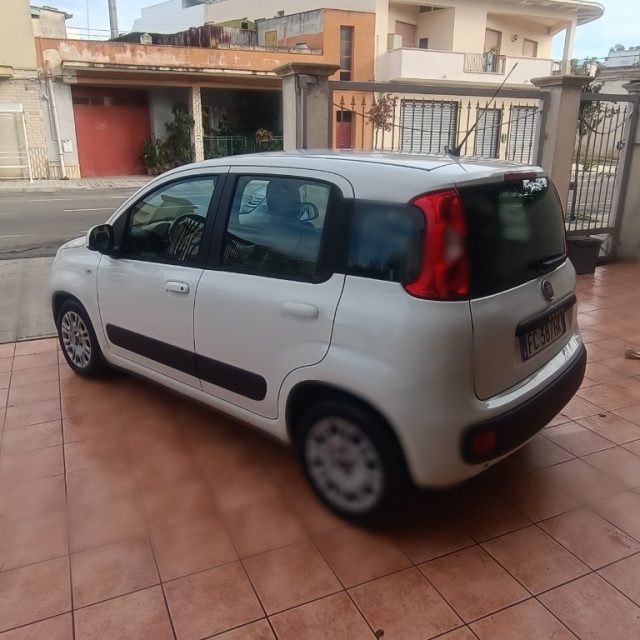 Fiat Panda 1.3 MJT 95 CV S&S Lounge - foto 4 di 4