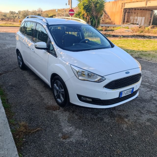 Ford C-Max 7 1.5 TDCi 120CV Start&Stop Business - foto 3 di 4