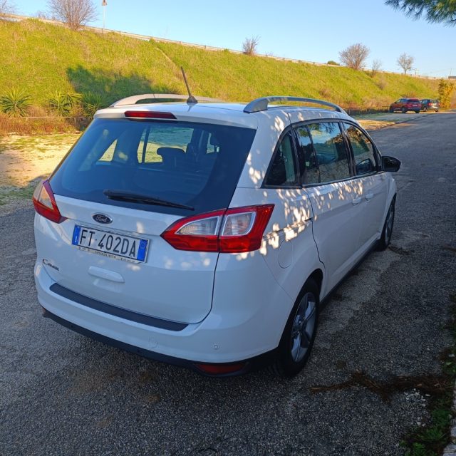 Ford C-Max 7 1.5 TDCi 120CV Start&Stop Business - foto 4 di 4