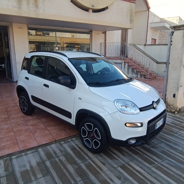 Fiat Panda 0.9 TwinAir Turbo Natural Power City Life - foto 2 di 4