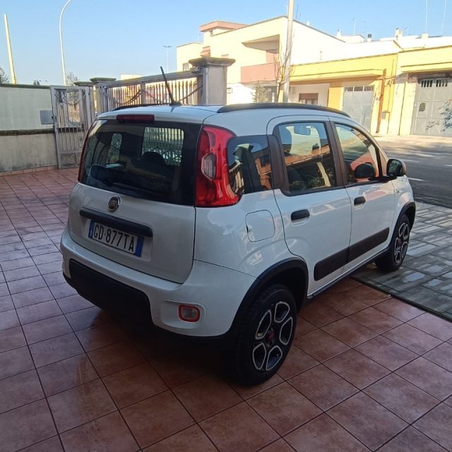 Fiat Panda 0.9 TwinAir Turbo Natural Power City Life - foto 3 di 4