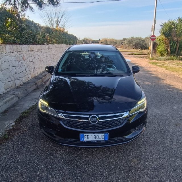 Opel Astra 1.6 CDTi 110CV Start&Stop Sports Tourer Business - foto 2 di 4