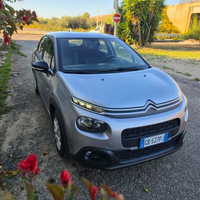 Citroen C3 PureTech 83 S&S Feel - foto 3 di 4