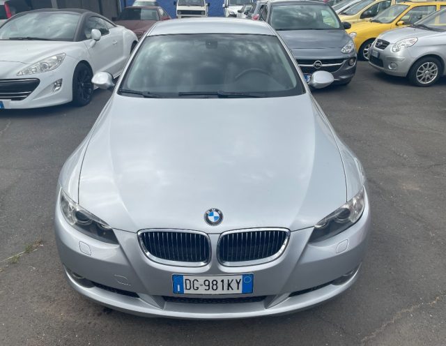 BMW 325 i Coupé E92 2.5 218CV - foto 2 di 4