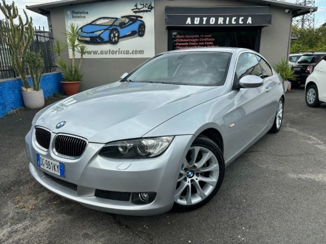 BMW 325 i Coupé E92 2.5 218CV, del 2007, 159.000 km, in vendita a Roma (RM)