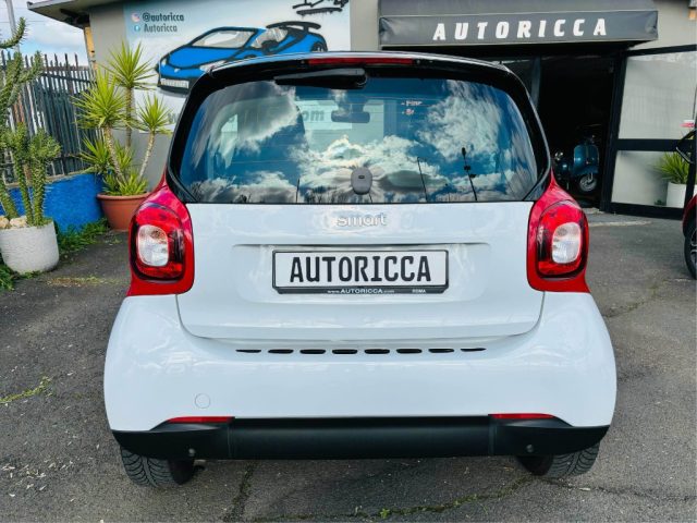 smart forTwo 1.0 70CV *UNICO PROPRIETARIO*SEDILI RISCALDABILI*, del 2018, 70.000 km, in vendita a Roma (RM)