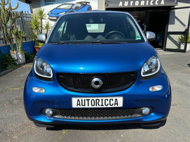 smart forTwo CABRIO 1.0 70CV Passion *TUTTI TAGLIANDI MERCEDES* - foto 2 di 15