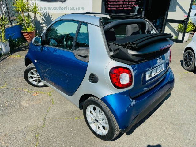 smart forTwo CABRIO 1.0 70CV Passion *TUTTI TAGLIANDI MERCEDES*, del 2018, 50.000 km, in vendita a Roma (RM)