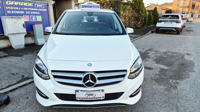 Mercedes-Benz B 180 d Sport - foto 4 di 4