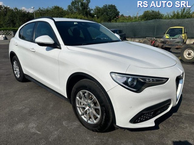 Alfa Romeo Stelvio Stelvio 2.2 Turbodiesel 190 CV AT8 Q4 Business usato a STRAMBINO