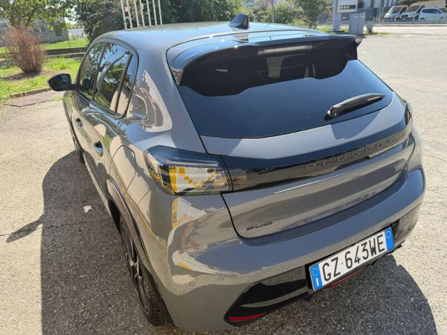 Peugeot 208 Hybrid 145 e-DCS6 5 porte GT - foto 3 di 13