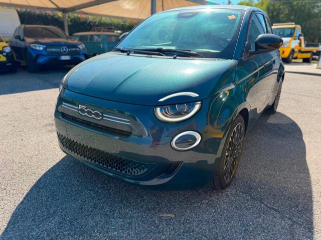 Fiat 500 Berlina Hybrid Icon - foto 3 di 4