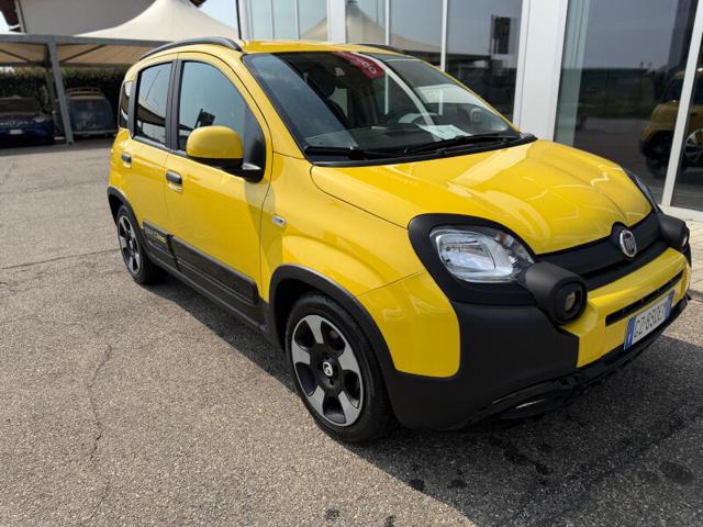 Fiat Panda Cross 1.0 FireFly S&S Hybrid - foto 2 di 4