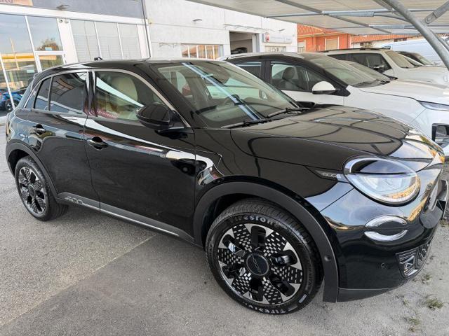 Fiat 600 Hybrid 110 CV DCT MHEV La Prima usato a STRAMBINO