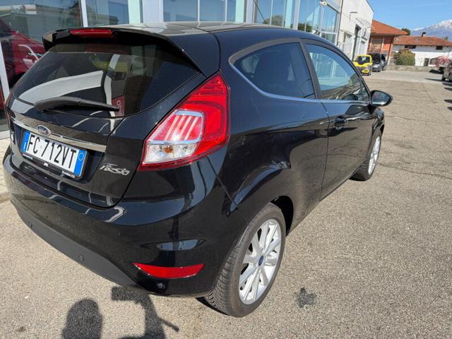 Ford Fiesta 1.0 EcoBoost 100CV 3 porte Titanium, del 2016, 113.836 km, in vendita a Strambino (TO)