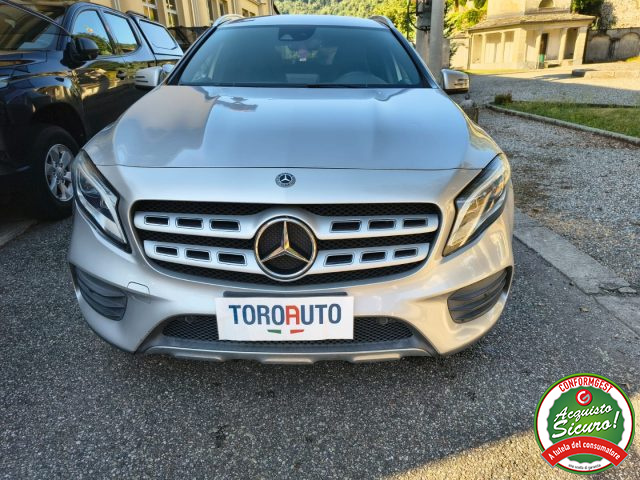 Mercedes-Benz GLA 180 d Automatic Premium AMG - foto 2 di 4