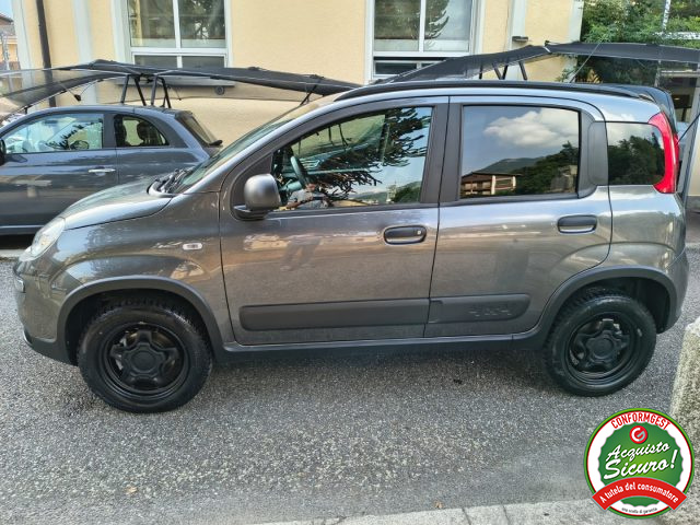 Fiat Panda 0.9 TwinAir Turbo S&S 4x4 UN. PROP. - foto 4 di 4