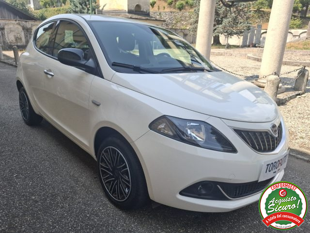Lancia Ypsilon 1.0 FireFly 5 porte S&S Hybrid Gold UN.PROP. usato a VARALLO