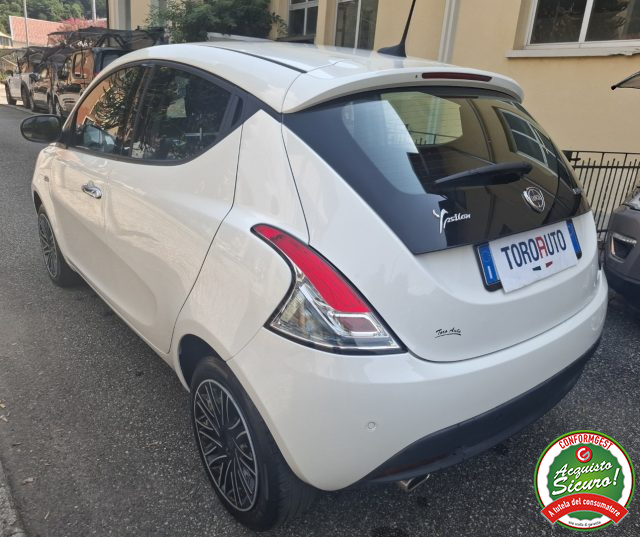 Lancia Ypsilon 1.0 FireFly 5 porte S&S Hybrid Gold UN.PROP. - foto 4 di 4