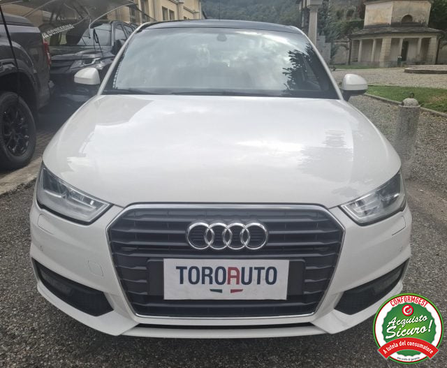 Audi A1 SPB 1.6 TDI 116 CV Sline TETTO APR. - foto 2 di 4