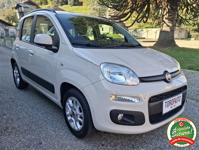 Fiat Panda 1.2 Lounge UN.PROP., del 2017, 46.986 km, in vendita a Varallo (VC)