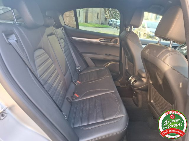 Alfa Romeo Stelvio 2.2 Turbodiesel 210 CV AT8 Q4 Veloce, del 2020, 51.538 km, in vendita a Varallo (VC)