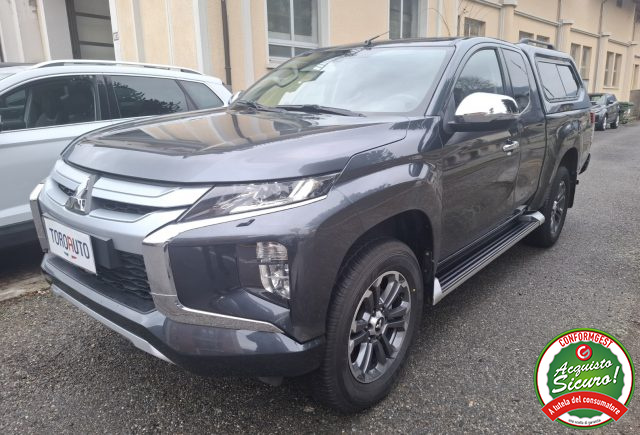 Mitsubishi L200 2.3 D Club Cab 4x4 Super Select Intense PREZ. REA - foto 3 di 4