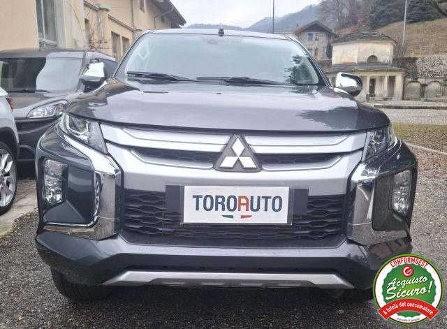 Mitsubishi L200 2.3 D Club Cab 4x4 Super Select Intense PREZ. REA - foto 2 di 4