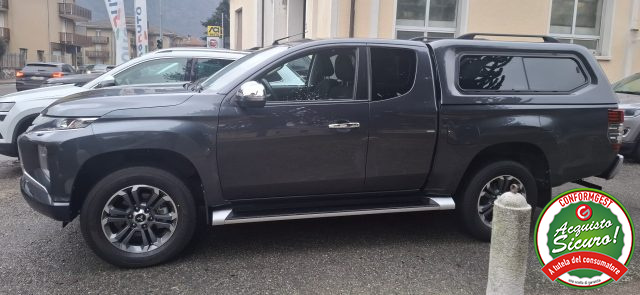 Mitsubishi L200 2.3 D Club Cab 4x4 Super Select Intense PREZ. REA - foto 4 di 4