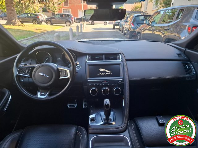 Jaguar E-Pace 2.0D 150 CV AWD aut. R-Dynamic S usato a VARALLO