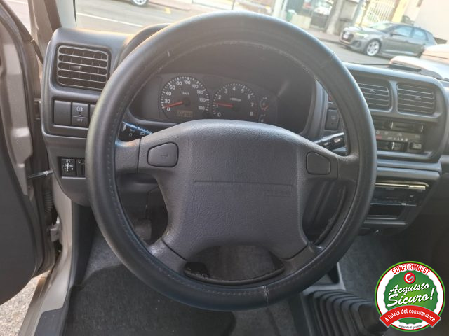 Suzuki Jimny 1.3i 16V cat 4WD JLX UNICO PROPRIETARIO usato a VARALLO