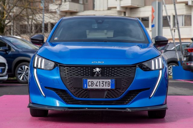Peugeot 208 PureTech 100 S&S EAT8 5 porte GT Line usato a VOLLA