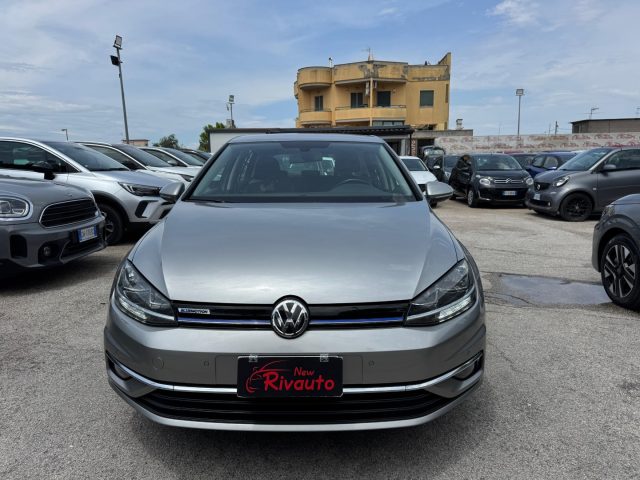 Volkswagen Golf 1.5 TGI DSG 5p. Executive BlueMotion Technology usato a VOLLA