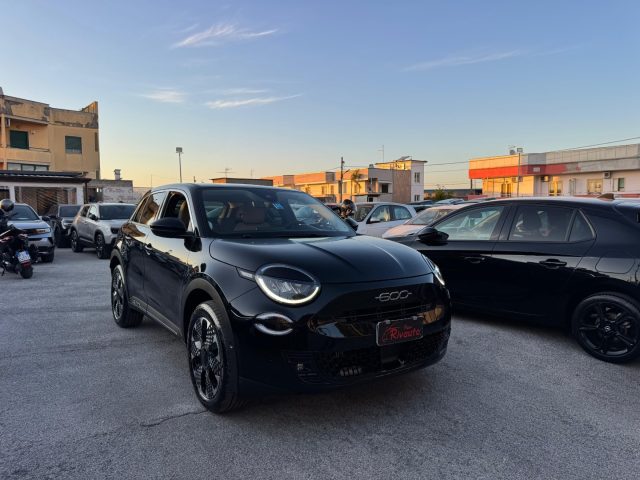 Fiat 600 Hybrid 110 CV DCT MHEV LA PRIMA usato a VOLLA