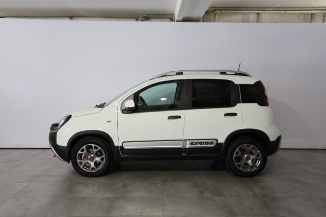 Fiat Panda 1.0 FireFly S&S Hybrid Cross - foto 2 di 4