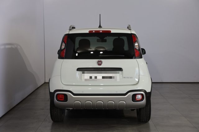 Fiat Panda 1.0 FireFly S&S Hybrid Cross - foto 4 di 4