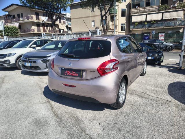 Peugeot 208 1.4 8V HDi 68CV 5p. Allure - foto 4 di 4
