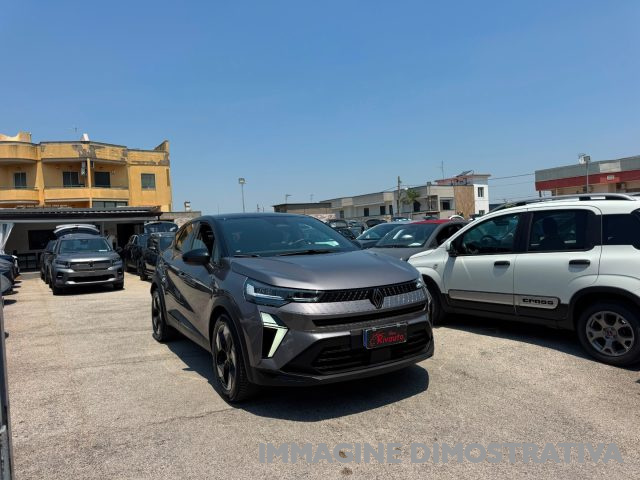 Renault Captur TCe 90 CV Techno - foto 4 di 4