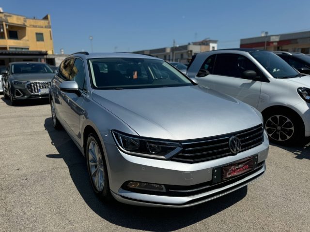 Volkswagen Passat Variant 2.0 TDI 150 Cv DSG Executive BlueMotion Tech. - foto 3 di 4