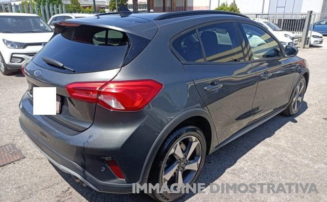 Ford Focus 1.5 EcoBlue 120 CV 5p. ST-Line - foto 4 di 4