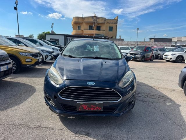 Ford Fiesta 1.2 60CV Gpl 5 porte Titanium usato a VOLLA