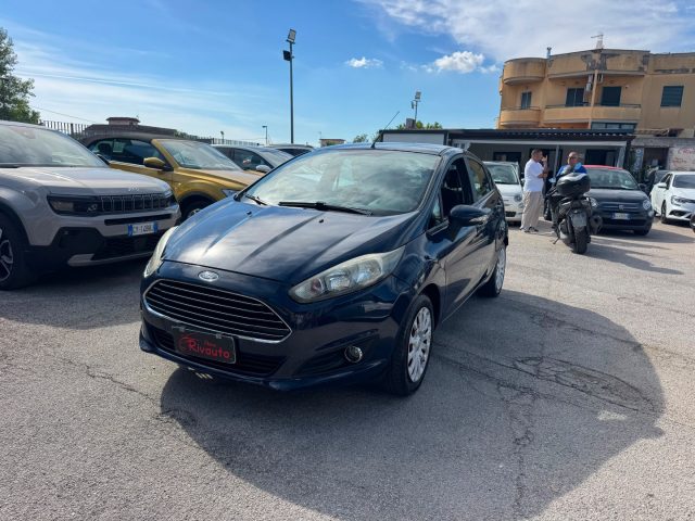 Ford Fiesta 1.2 60CV Gpl 5 porte Titanium - foto 2 di 4
